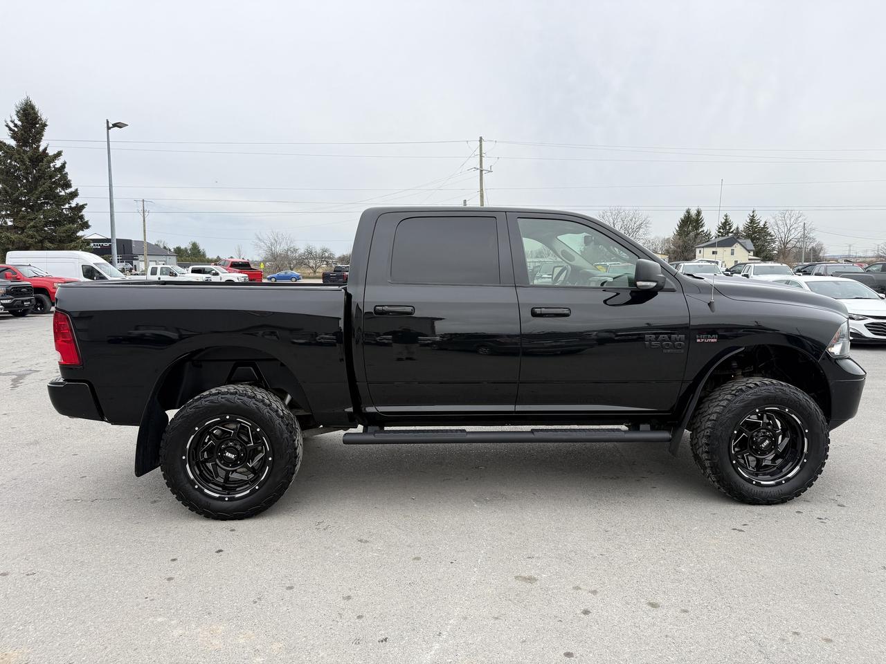 2019 RAM 1500 Classic SLT LIFT/WHEEL/TIRE PKG! Photo