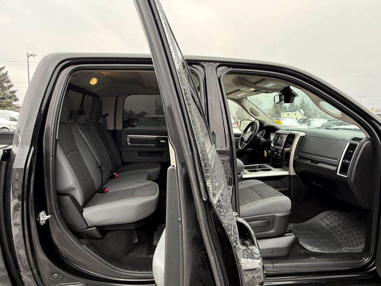 2019 RAM 1500 Classic SLT LIFT/WHEEL/TIRE PKG! Photo