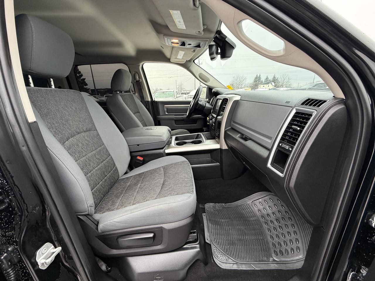 2019 RAM 1500 Classic SLT LIFT/WHEEL/TIRE PKG! Photo