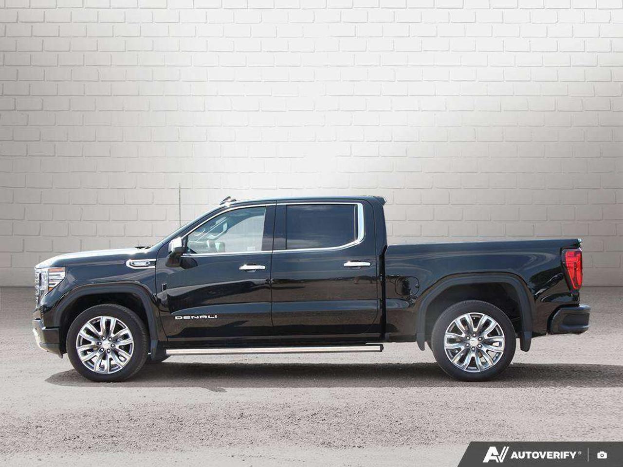 2025 GMC Sierra 1500 DENALI, 3.0 DURAMAX DIESEL, CREW CAB, LEATHER, ALLOYWS, LOADED, 1-OWNER! Photo