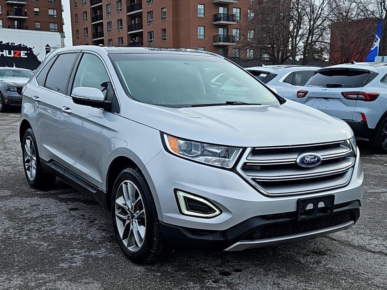 2018 Ford Edge TITANIUM   AWD   NAV   MOONROOF Photo