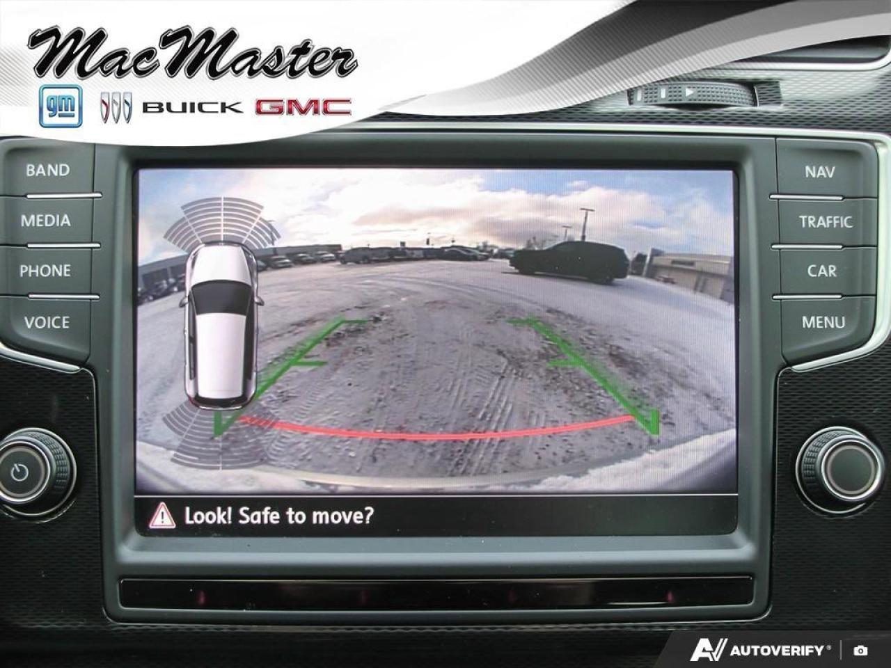 2016 Volkswagen Golf GTI 5-Door PerformanceGTI, 2.0L 4-CYLINDER, MANUAL TRA Photo