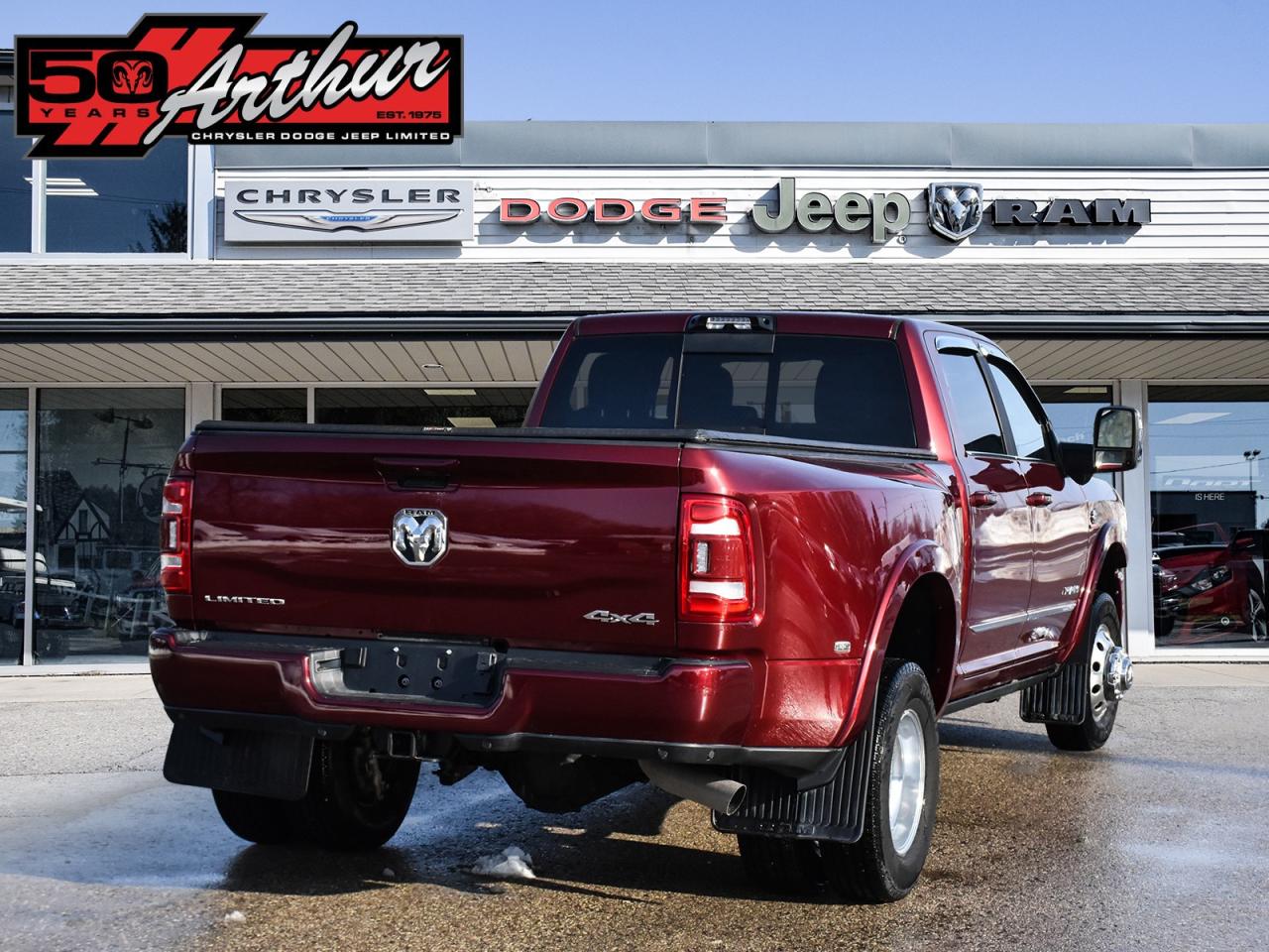 2024 RAM 3500 LIMITED CREW CAB 4X4 - DRW Photo3