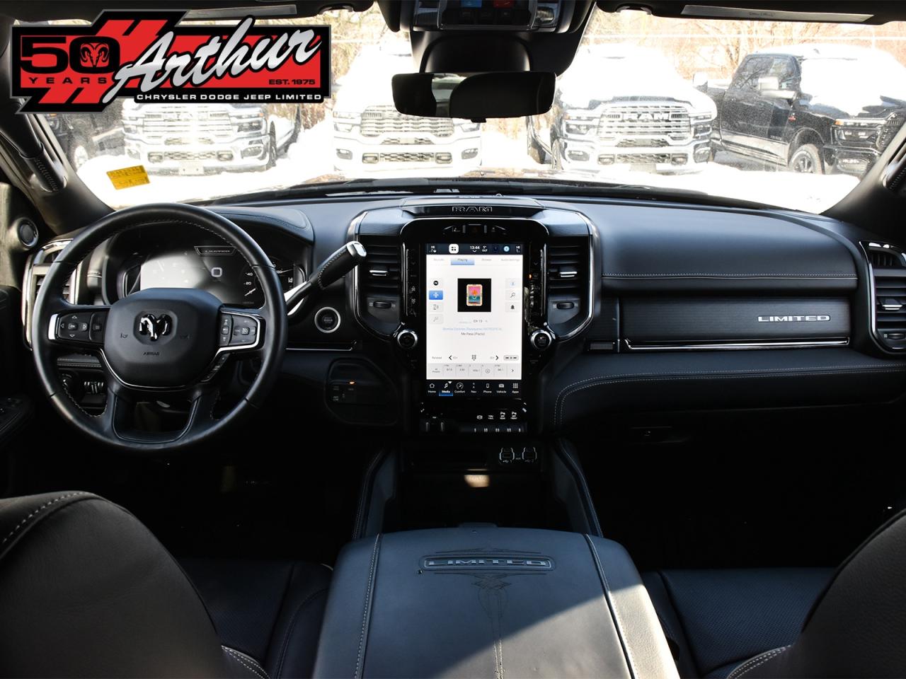 2024 RAM 3500 LIMITED CREW CAB 4X4 - DRW Photo