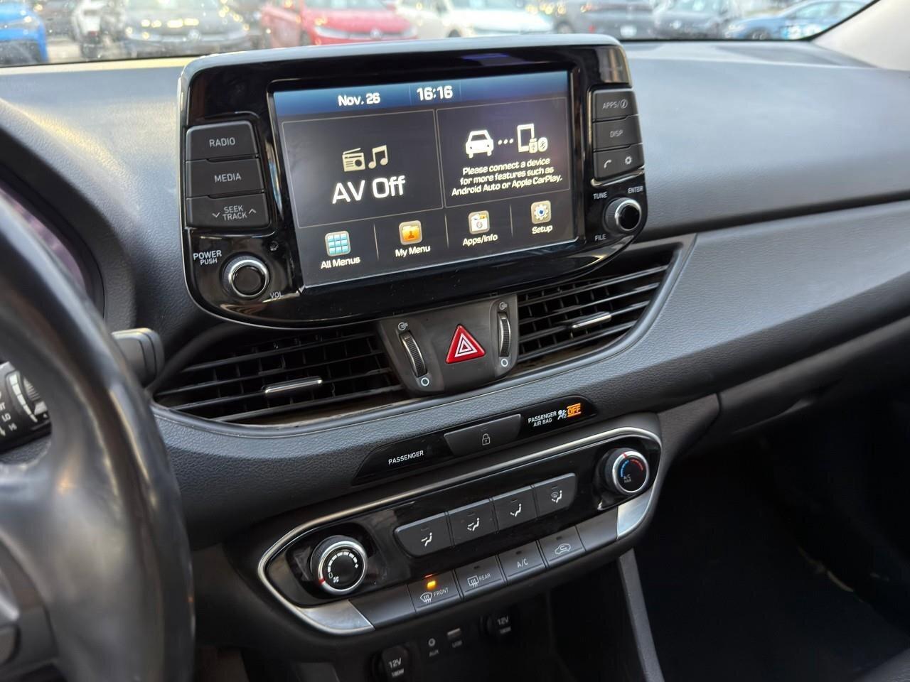 2018 Hyundai Elantra GT GLONE-OWNER, HTD CLOTH SEATS, BACKUP CAM, CARPLAY, Photo