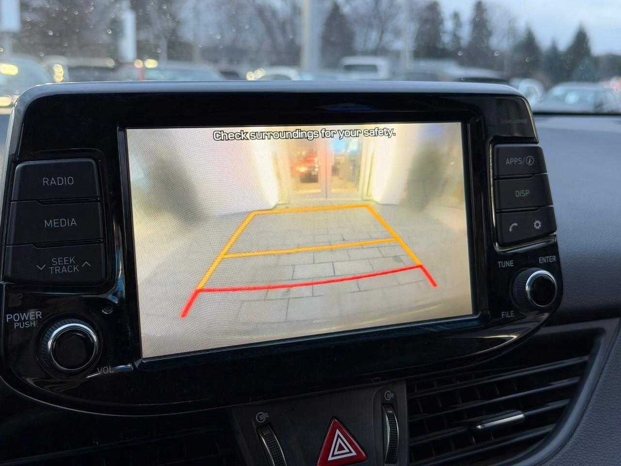 2018 Hyundai Elantra GT GLONE-OWNER, HTD CLOTH SEATS, BACKUP CAM, CARPLAY, Photo