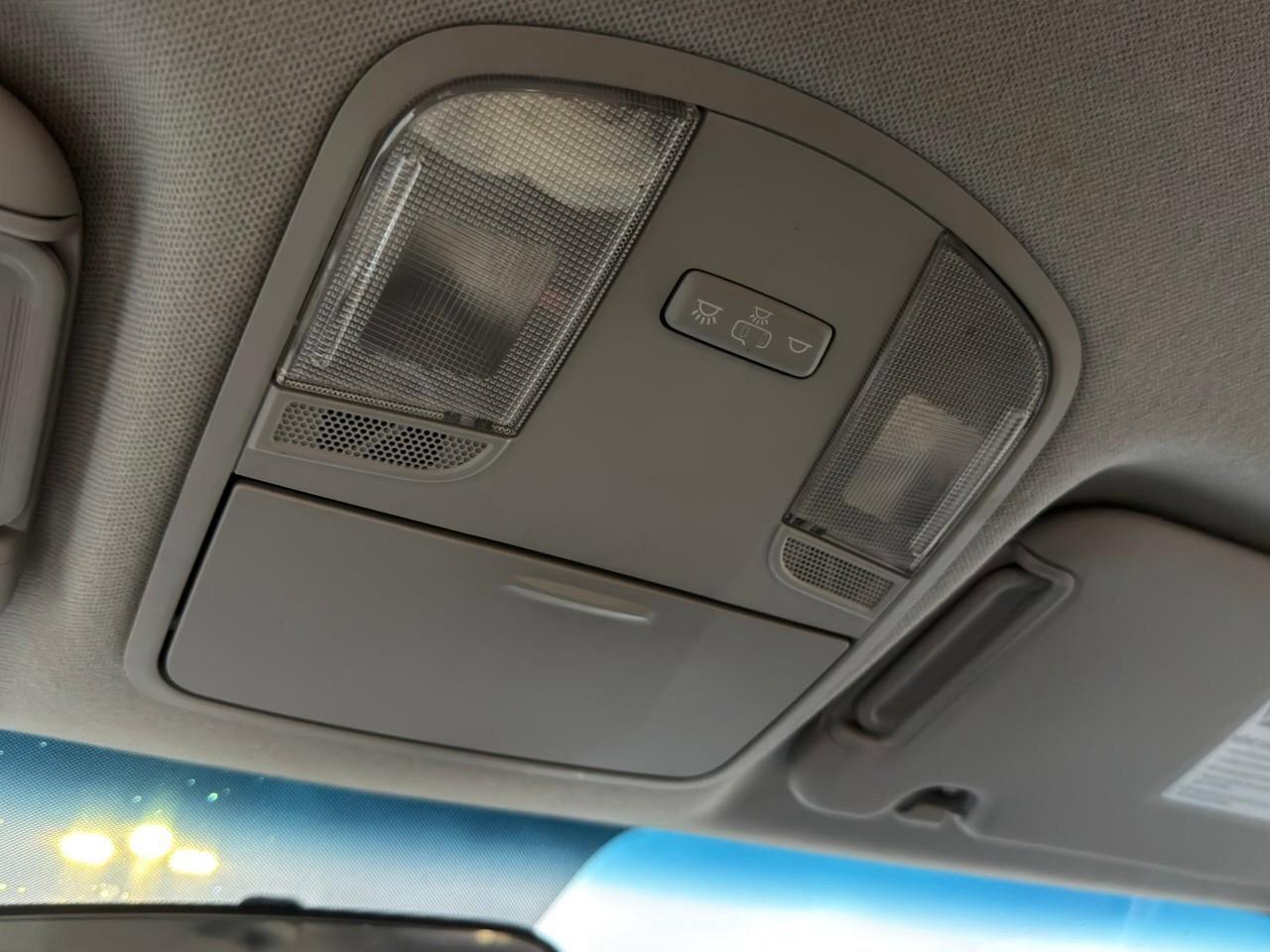 2018 Hyundai Elantra GT GLONE-OWNER, HTD CLOTH SEATS, BACKUP CAM, CARPLAY, Photo