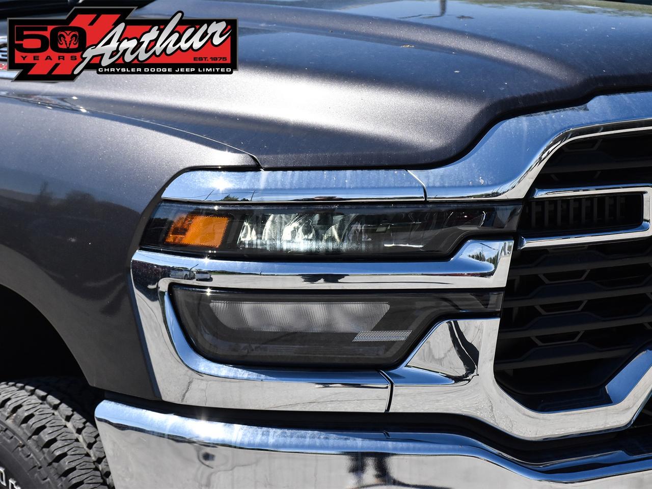 2025 RAM 2500 Big Horn Crew Cab 4x4 Photo