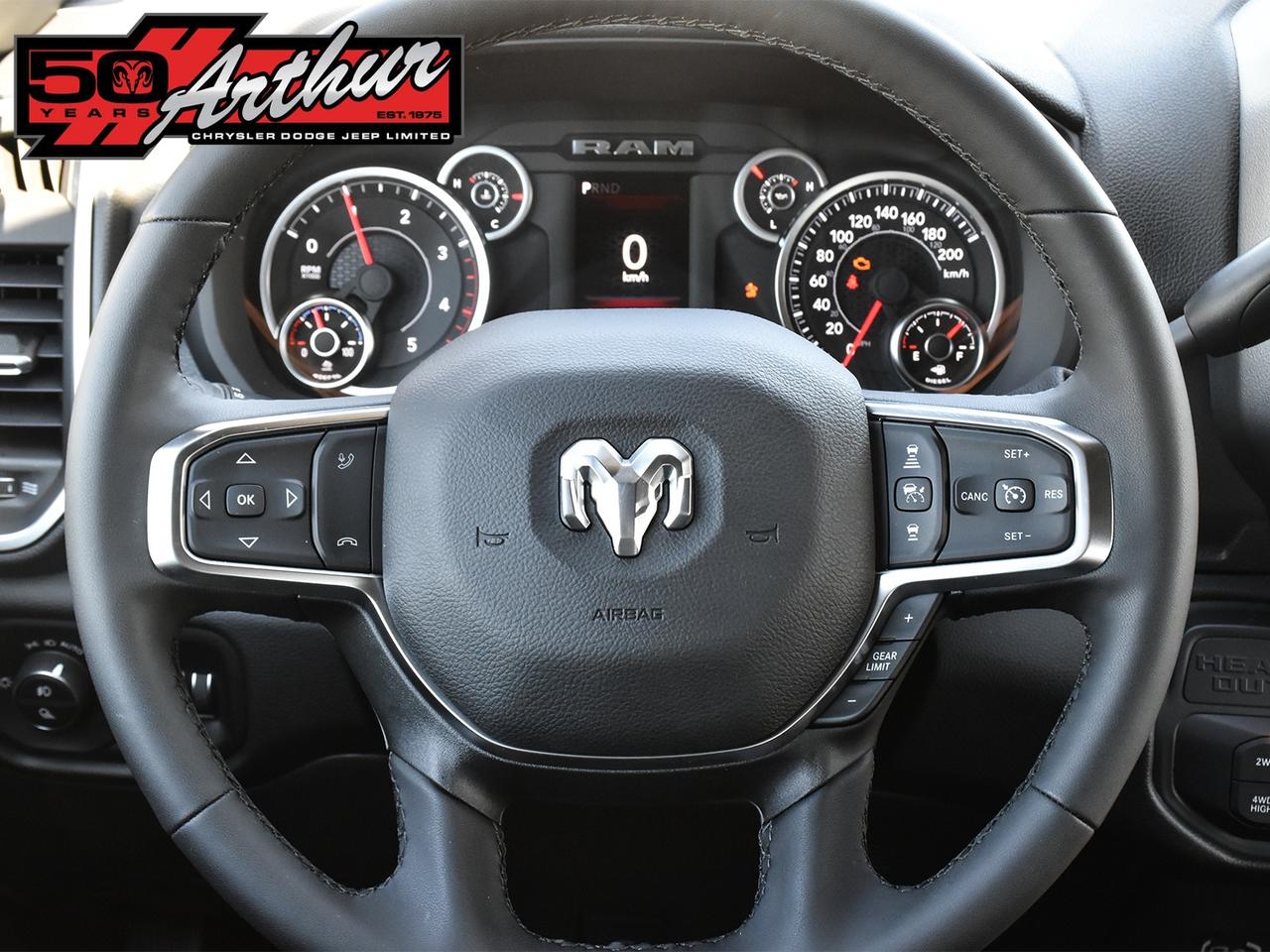 2025 RAM 2500 Big Horn Crew Cab 4x4 Photo