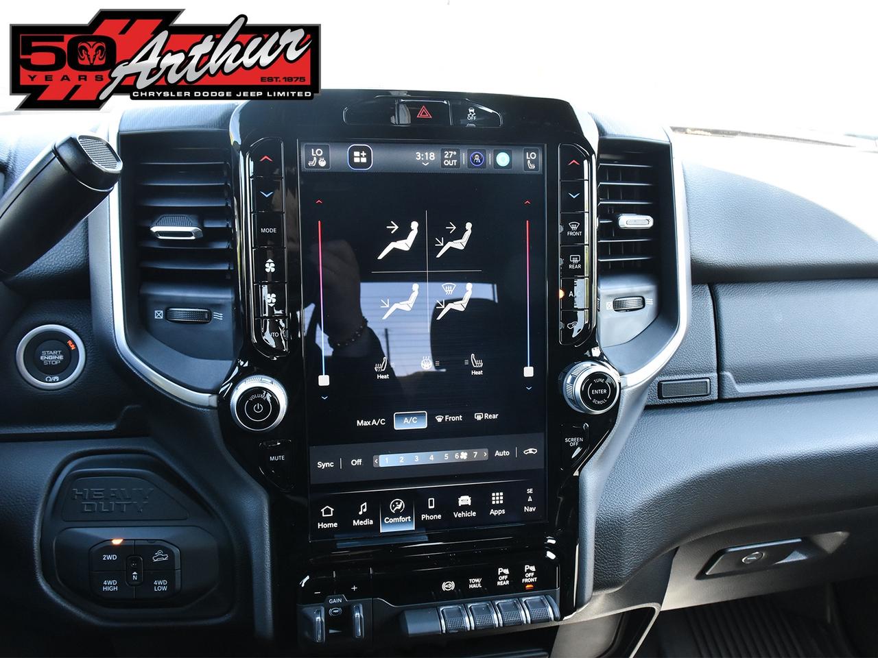 2025 RAM 2500 Big Horn Crew Cab 4x4 Photo