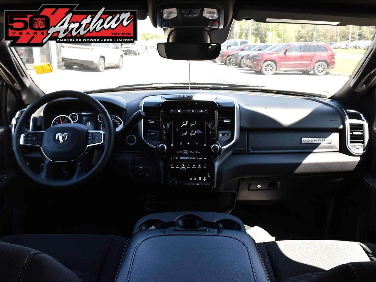 2025 RAM 2500 Big Horn Crew Cab 4x4 Photo