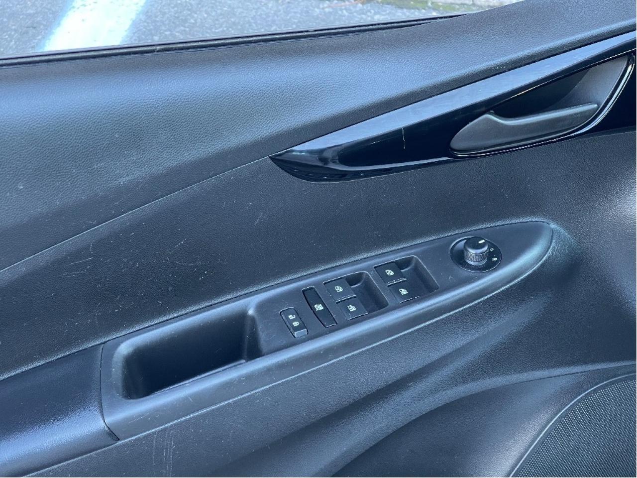 2019 Chevrolet Spark 4dr HB CVT LT w-1LT Photo