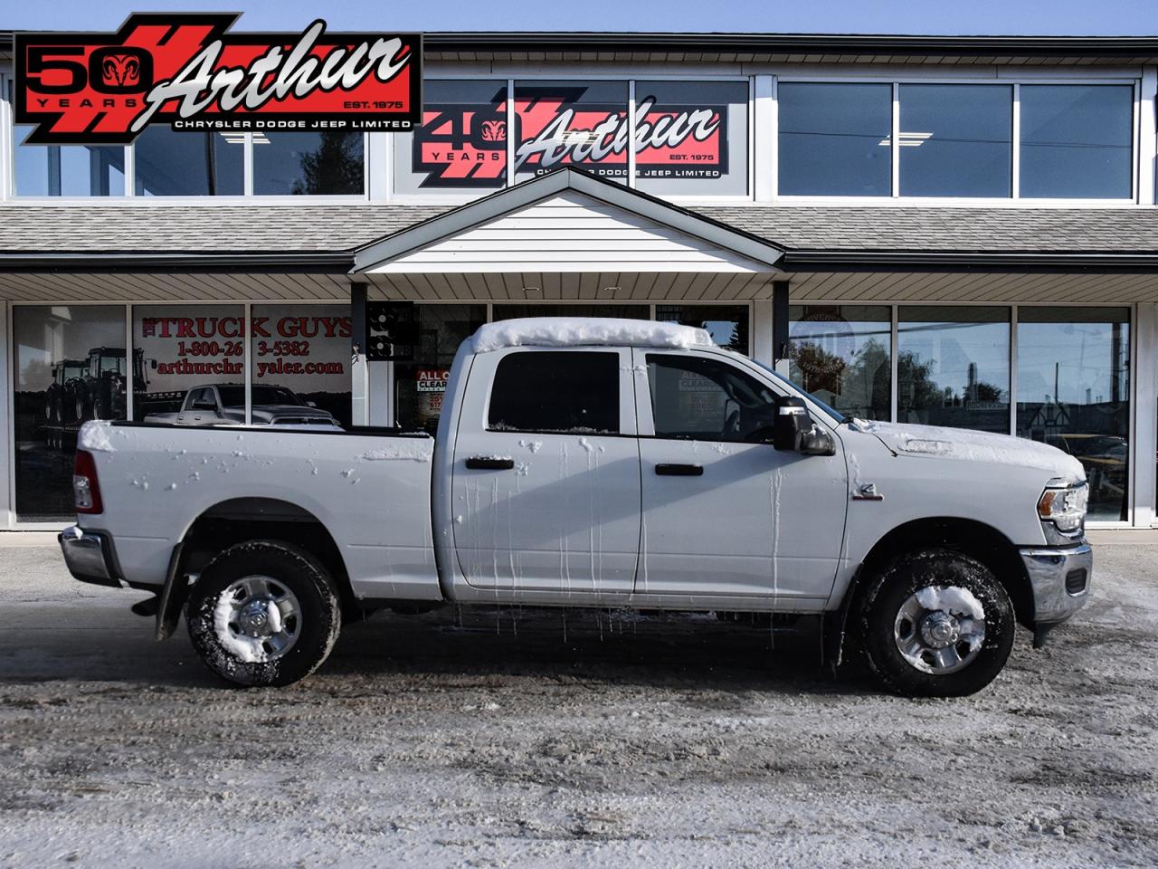 2024 RAM 2500 Tradesman Crew Cab 4x4 Photo2