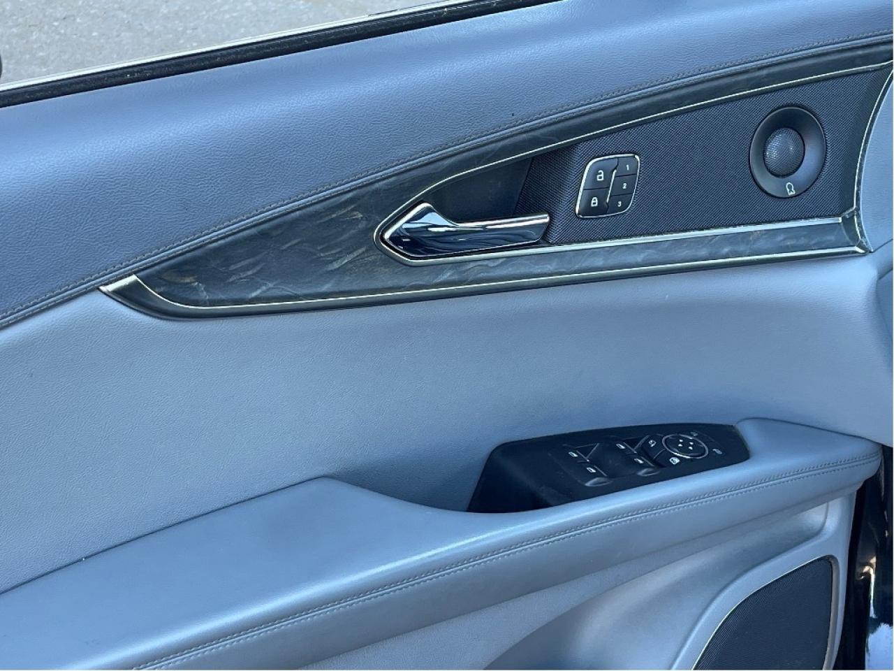 2019 Lincoln Nautilus Reserve AWD Photo