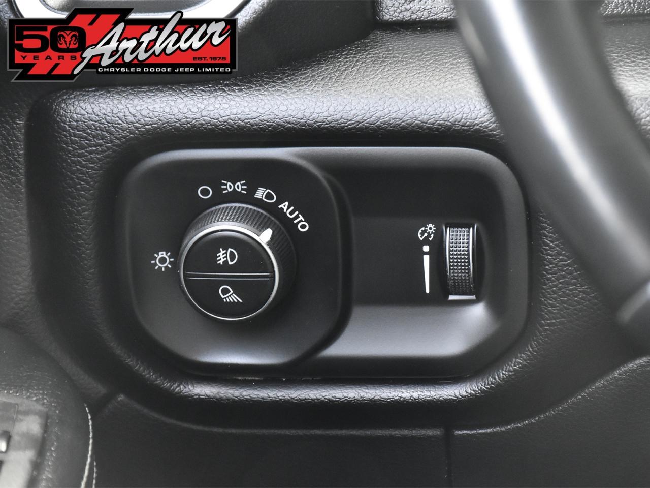 2021 RAM 3500 BIG HORN CREW CAB 4X4 - DRW Photo