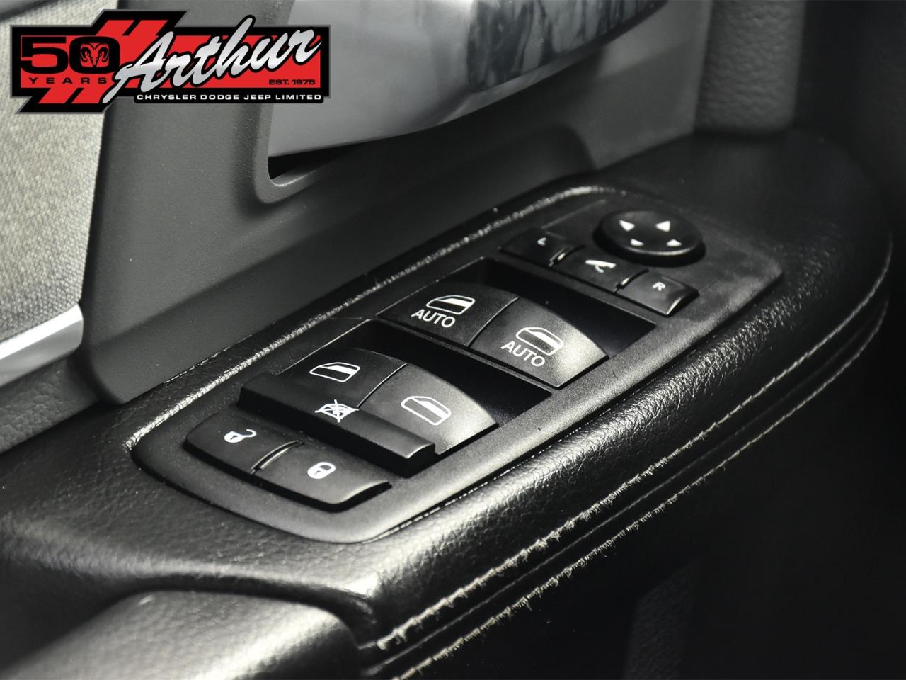 2021 RAM 3500 BIG HORN CREW CAB 4X4 - DRW Photo