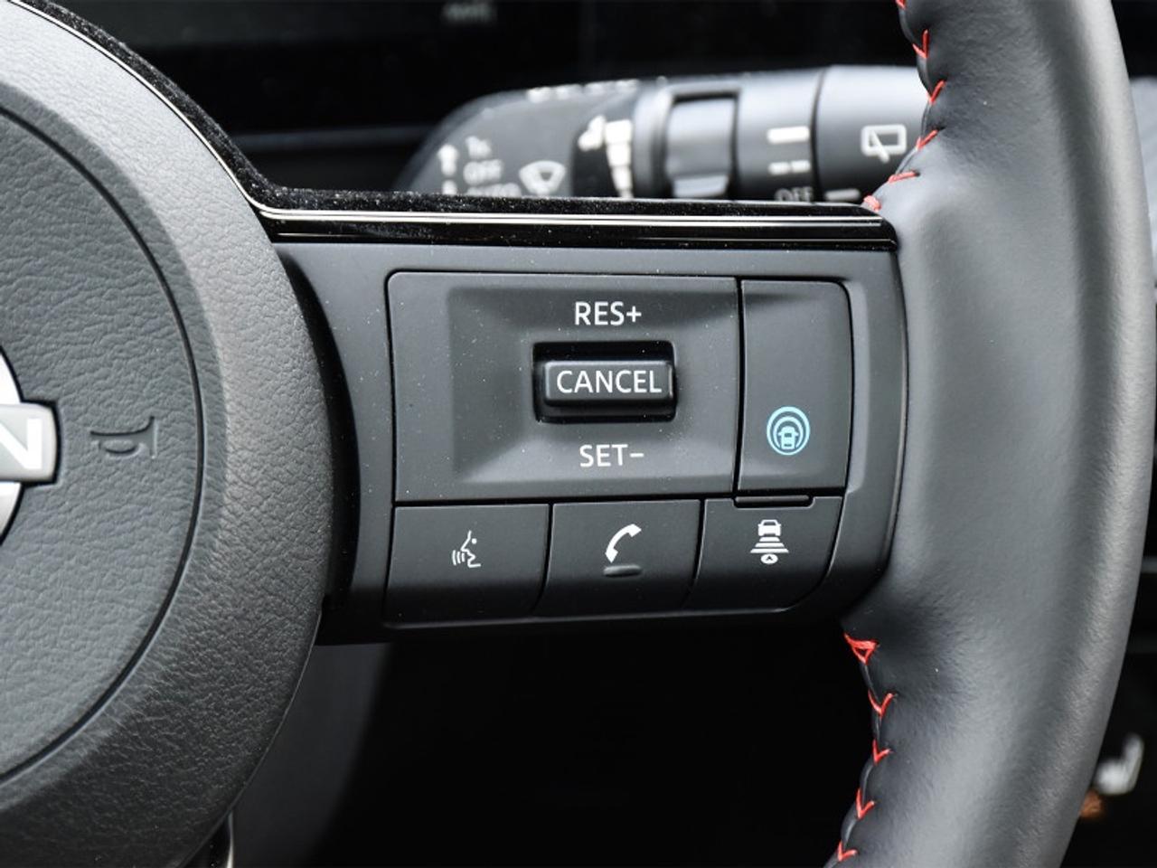 2025 Nissan Kicks SR Premium   Leather Trim   Pano Roof   360 Camera Photo