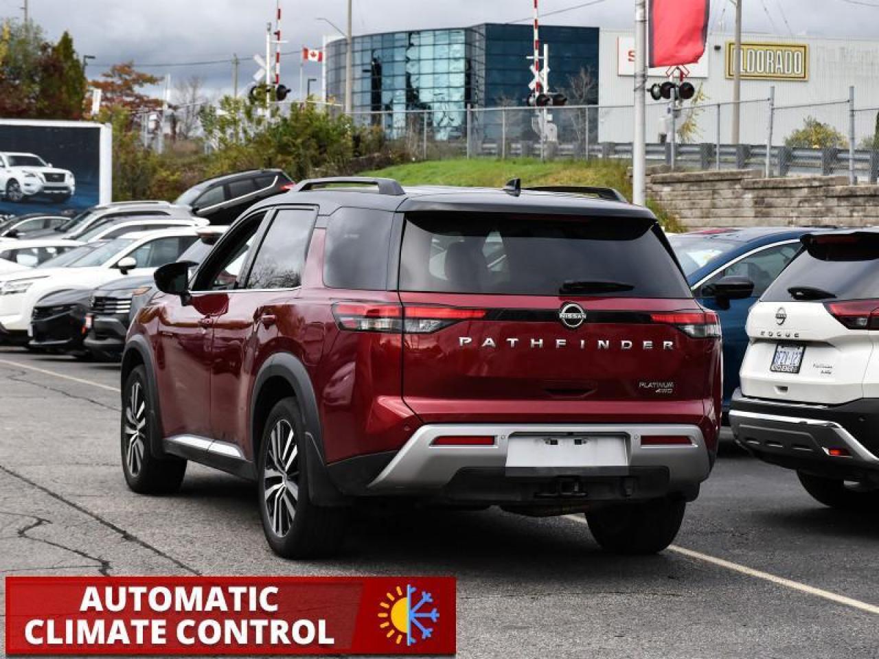 2024 Nissan Pathfinder Platinum   Leather    Panoroof   Nav   Adaptive Cr Photo