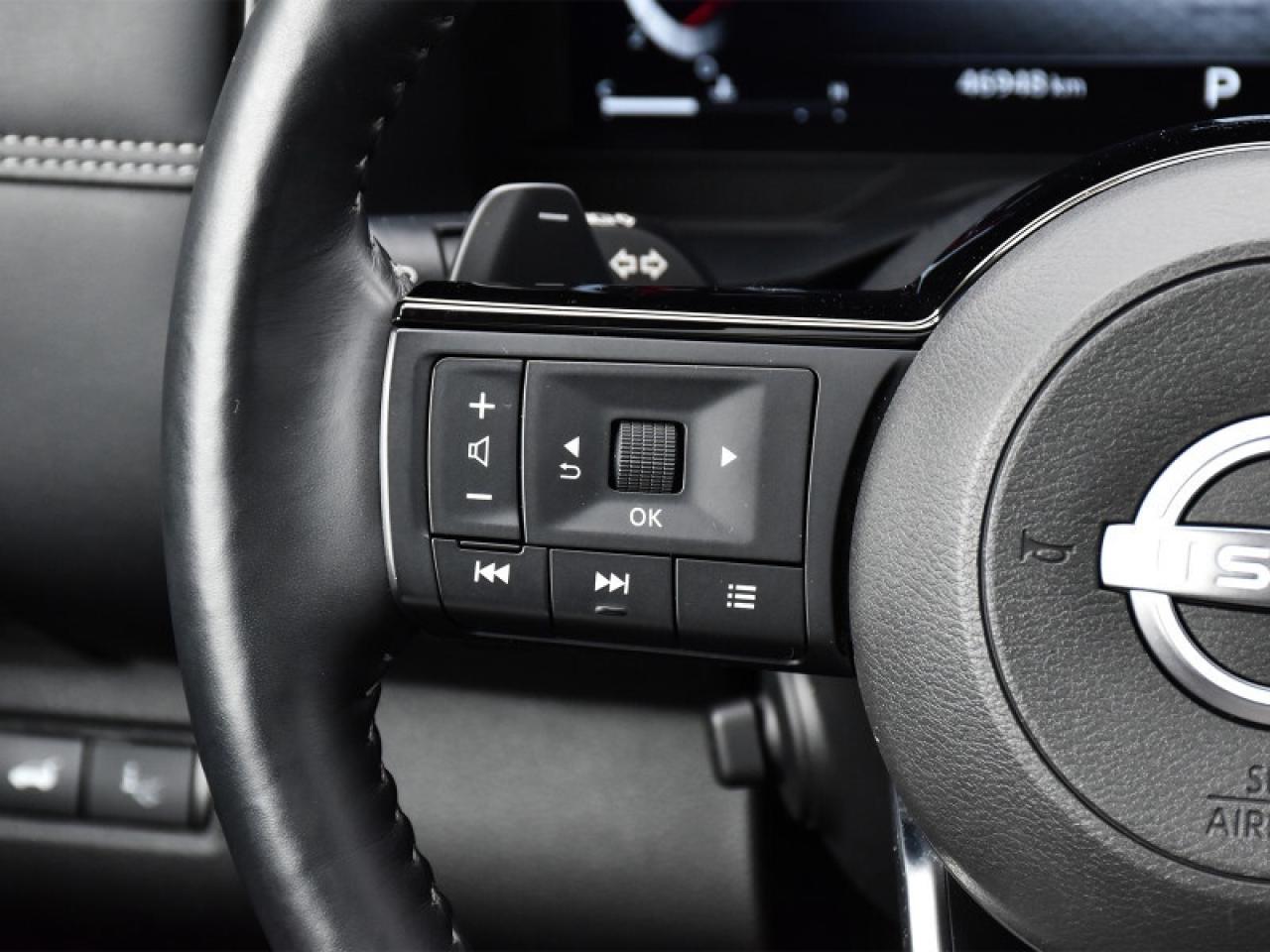 2024 Nissan Pathfinder Platinum   Leather    Panoroof   Nav   Adaptive Cr Photo