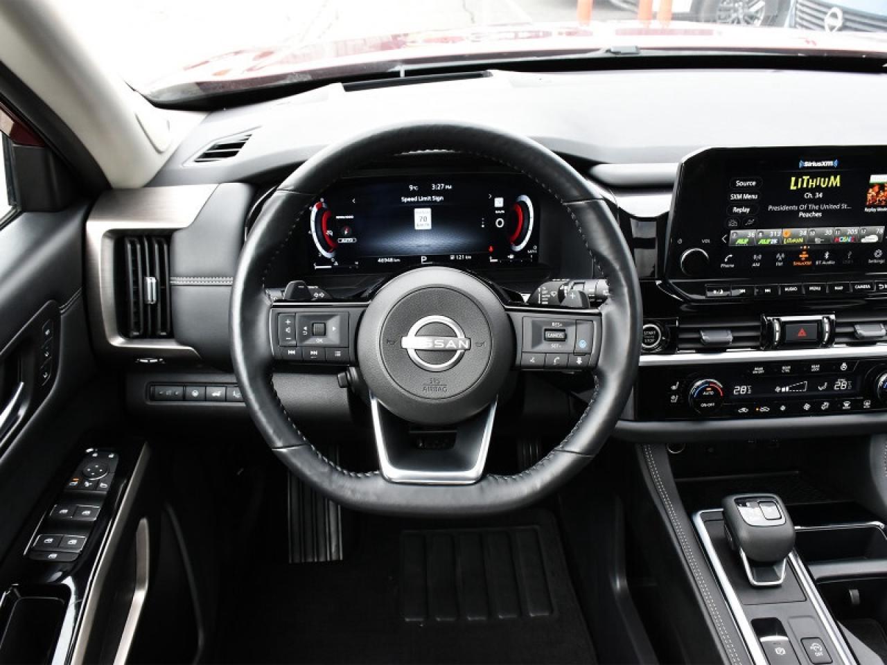 2024 Nissan Pathfinder Platinum   Leather    Panoroof   Nav   Adaptive Cr Photo