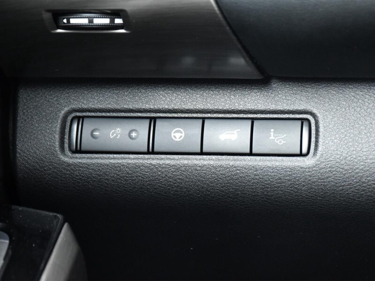 2024 Nissan Pathfinder Platinum   Leather    Panoroof   Nav   Adaptive Cr Photo