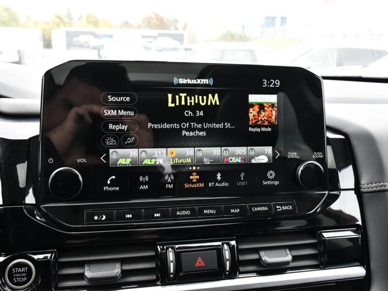 2024 Nissan Pathfinder Platinum   Leather    Panoroof   Nav   Adaptive Cr Photo