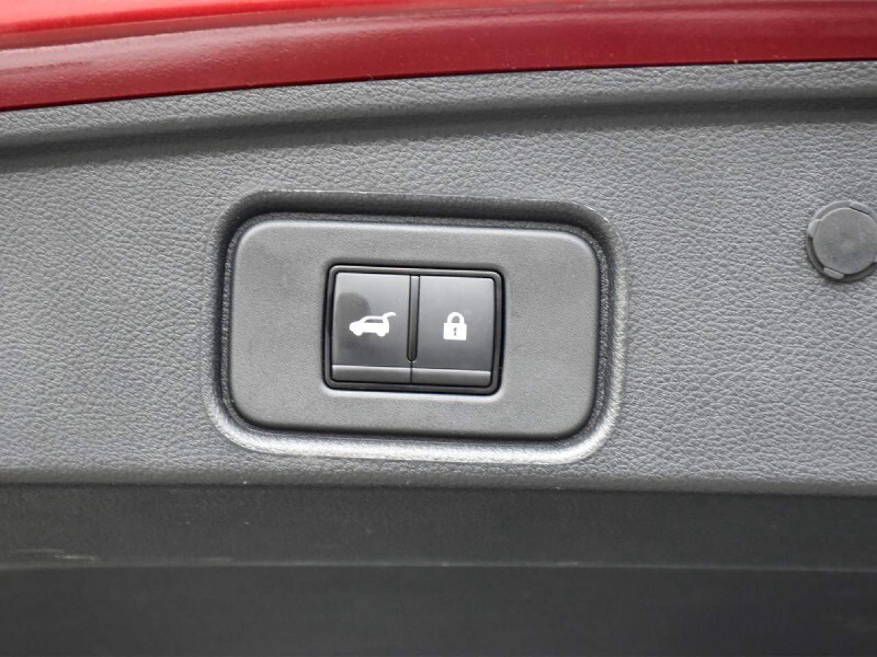 2024 Nissan Pathfinder Platinum   Leather    Panoroof   Nav   Adaptive Cr Photo