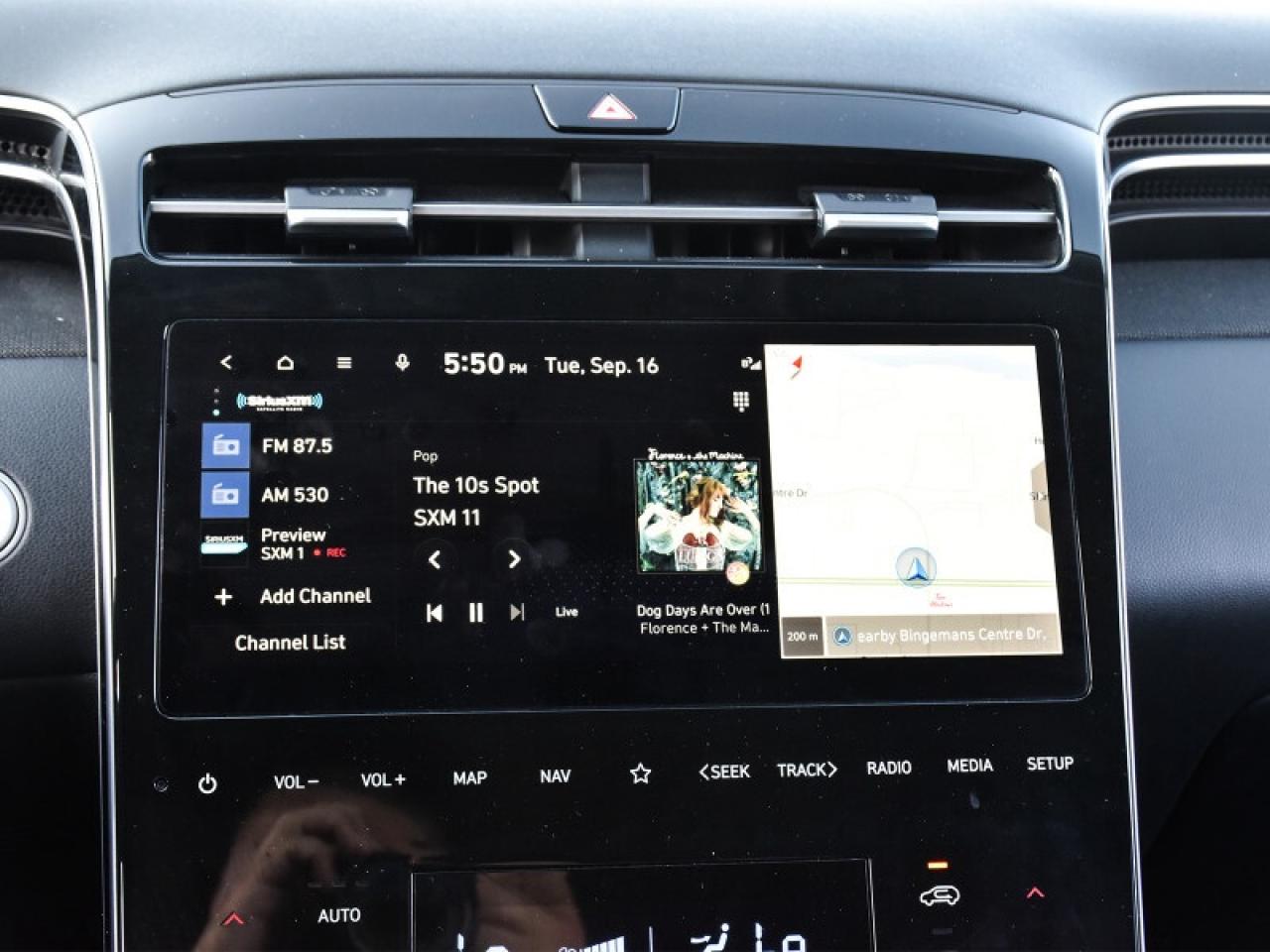 2023 Hyundai Tucson Hybrid Luxury AWD Hybrid-Leather  Roof  Navi Photo