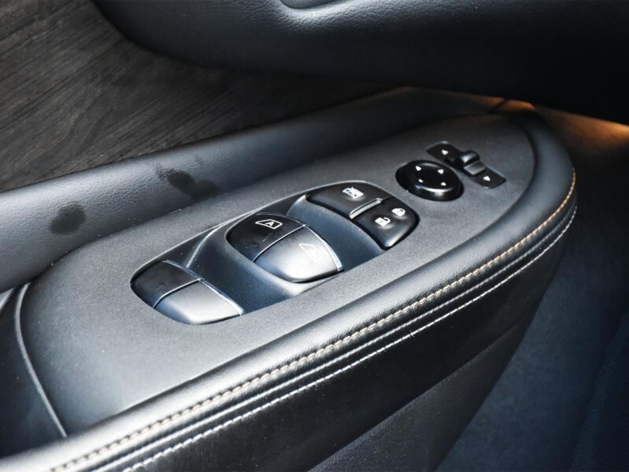 2023 Nissan Murano Platinum   Bose Audio   Leather   Memory Seats   A Photo