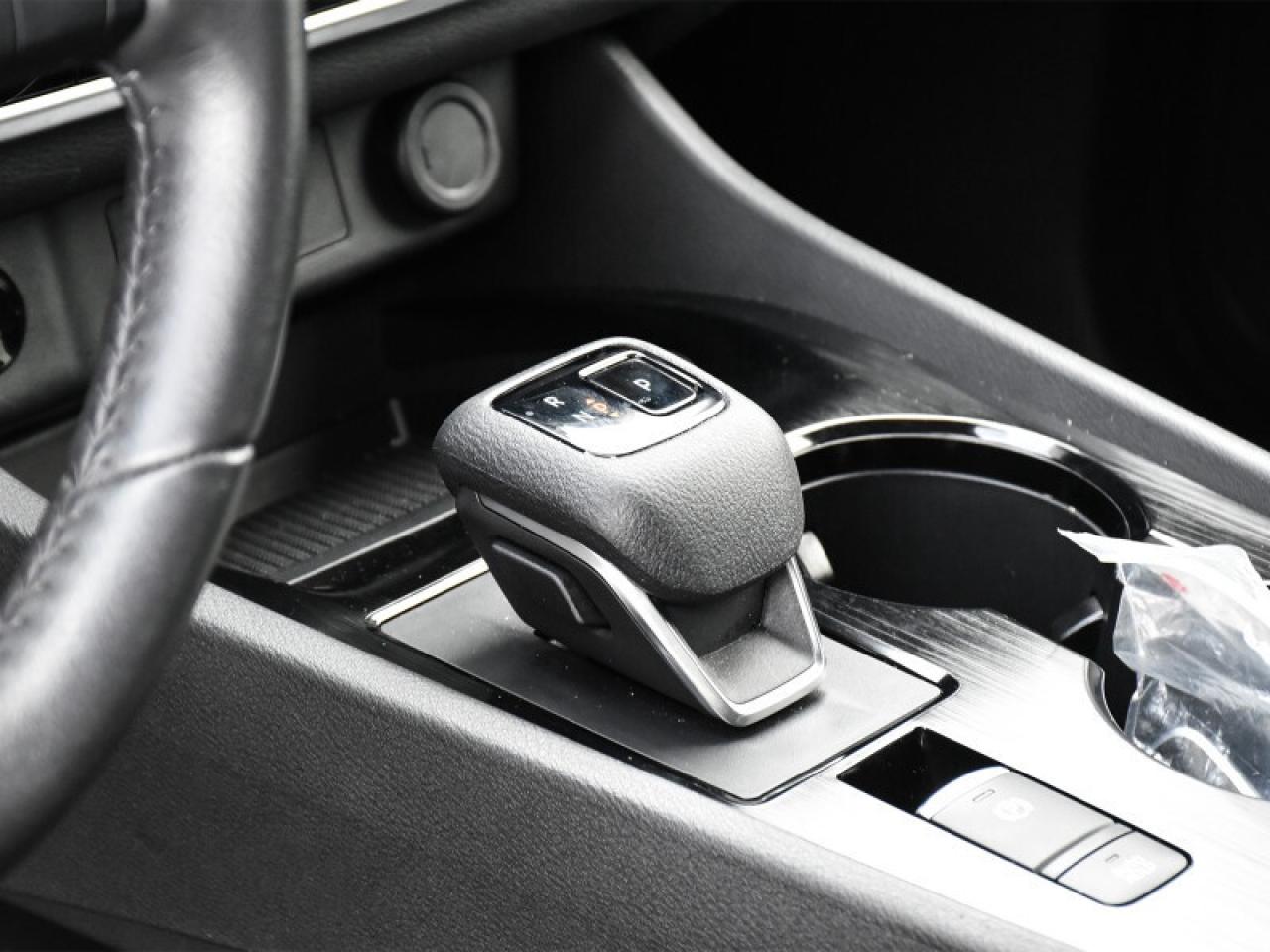 2024 Nissan Rogue S AWD   Heated Seats & Steering Wheel   Mobile Hot Photo