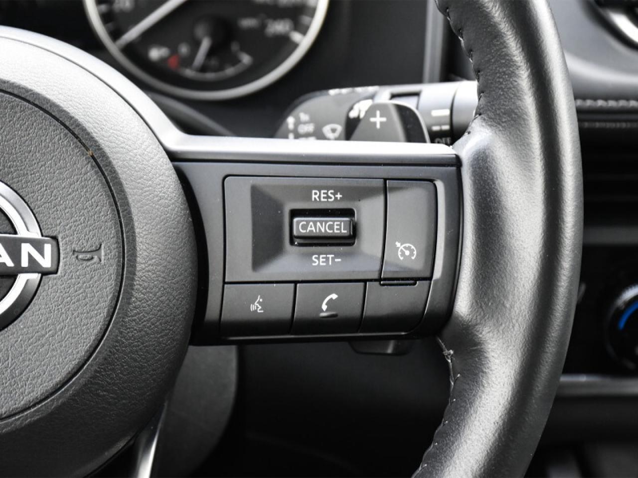 2024 Nissan Rogue S AWD   Heated Seats & Steering Wheel   Mobile Hot Photo