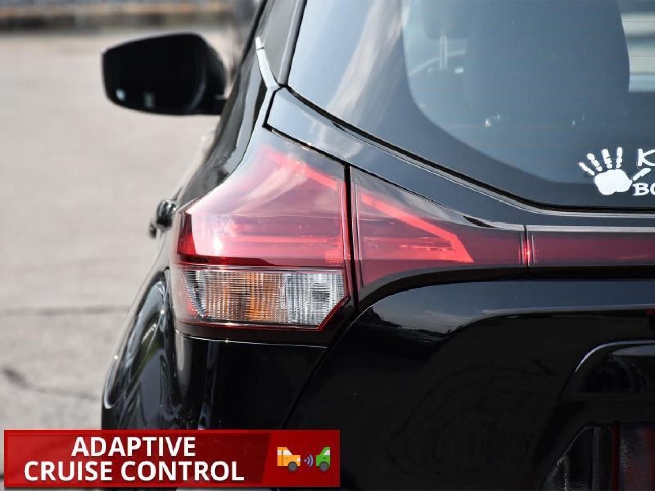 2023 Nissan Kicks SV   CarPlay   Android Auto   Remote Start   Heate Photo