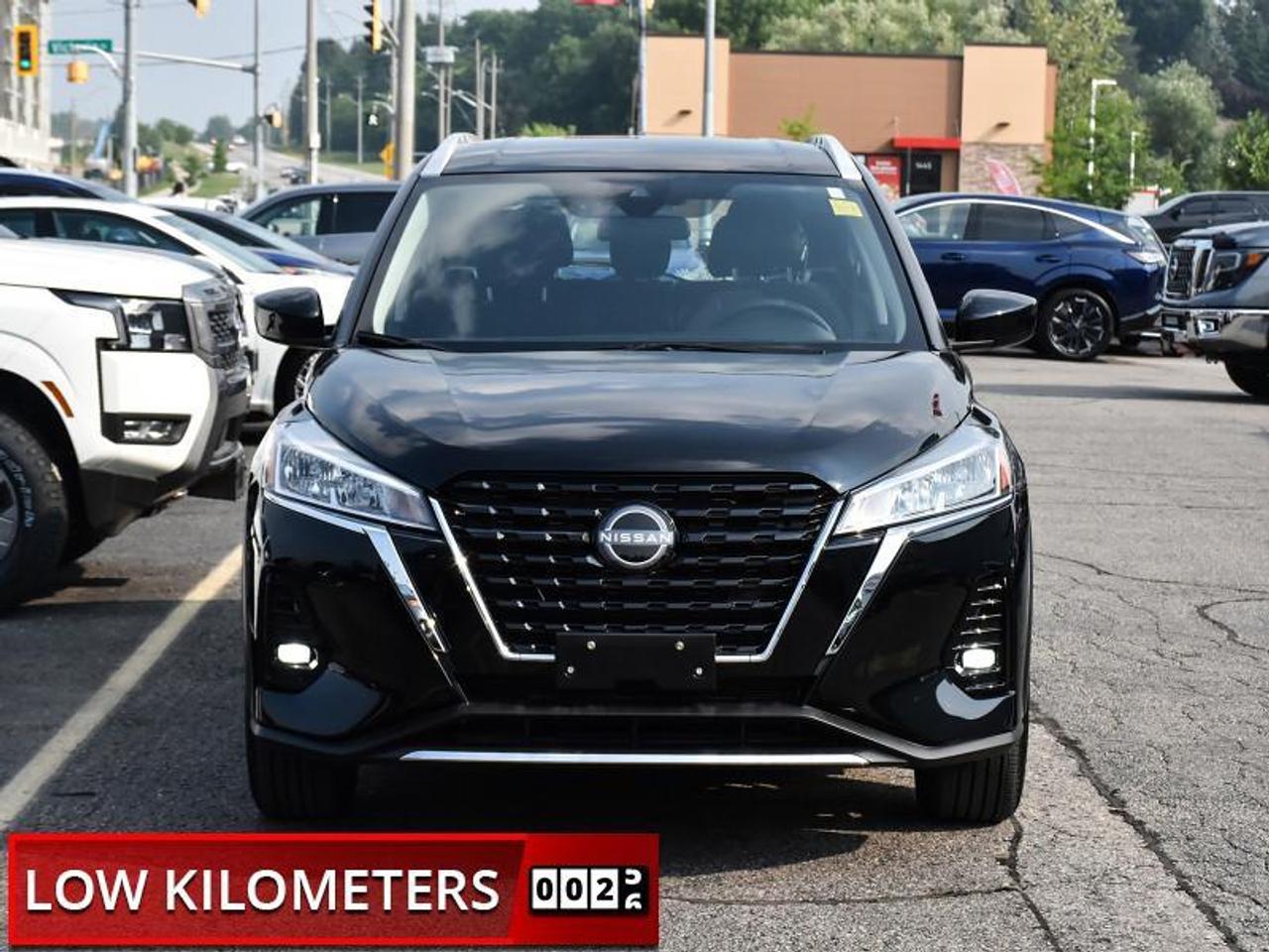 2023 Nissan Kicks SV   CarPlay   Android Auto   Remote Start   Heate Photo