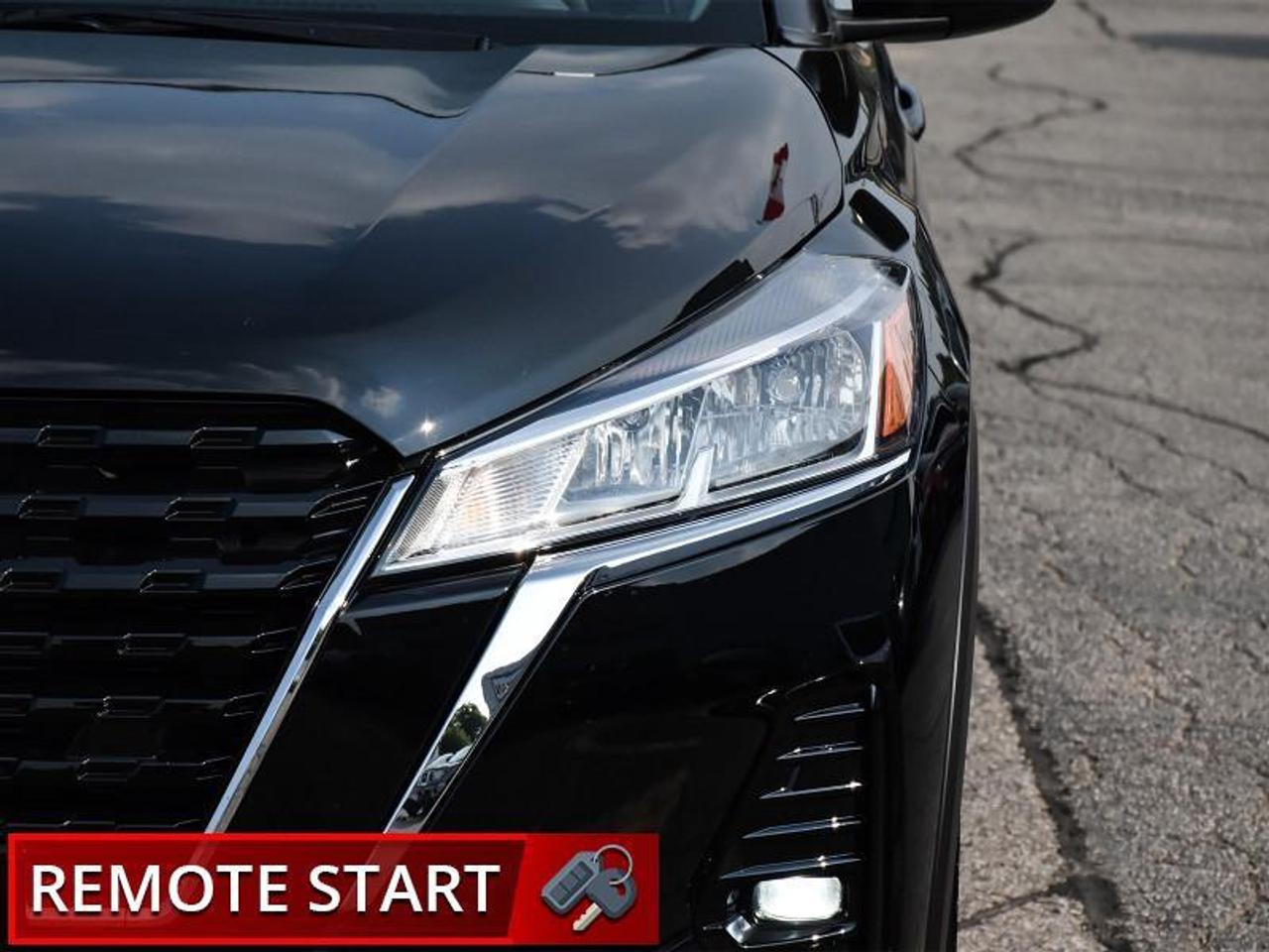 2023 Nissan Kicks SV   CarPlay   Android Auto   Remote Start   Heate Photo