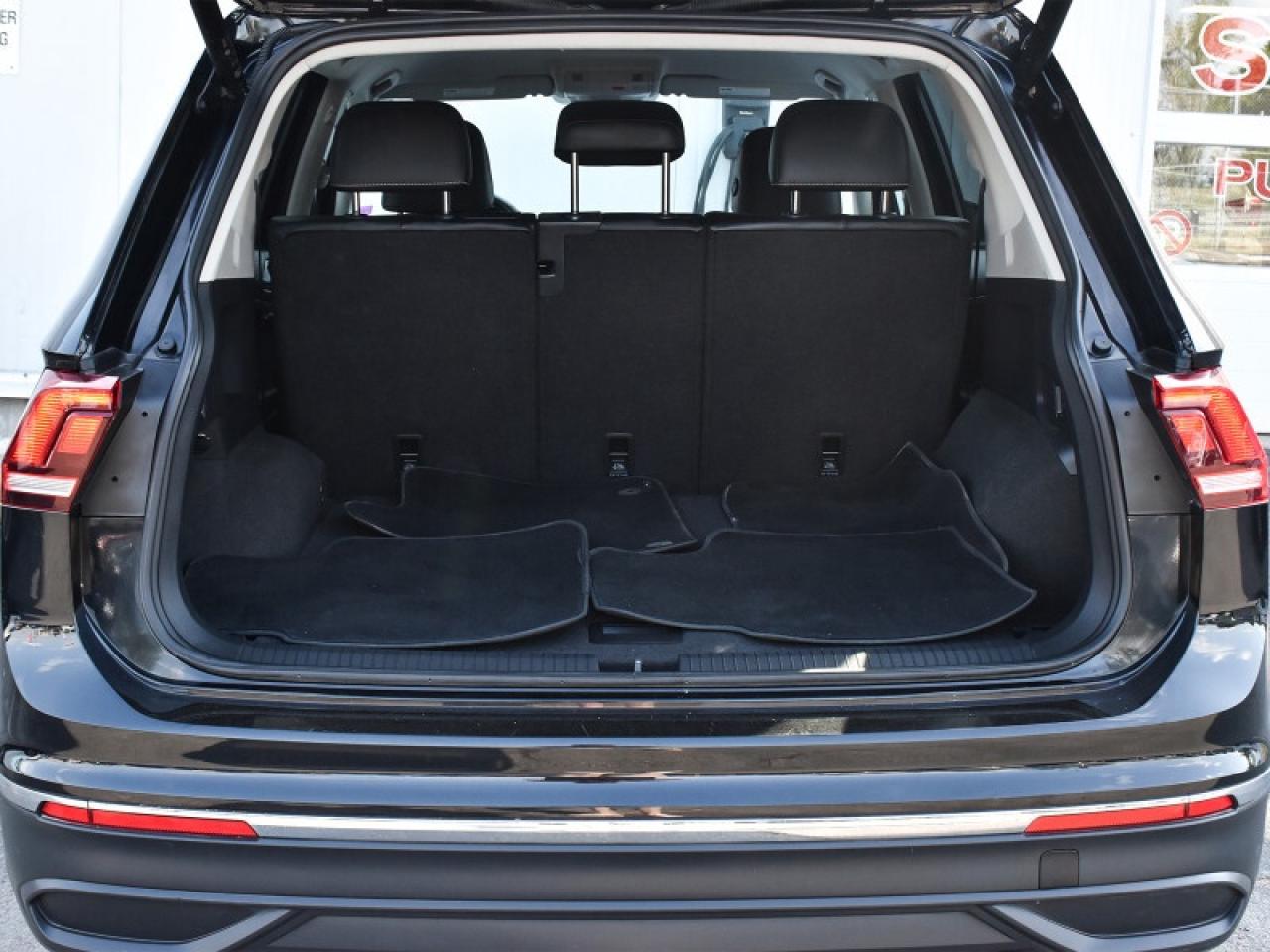 2024 Volkswagen Tiguan Comfortline 4MOTION-Leather   Heated Seats  Camera Photo