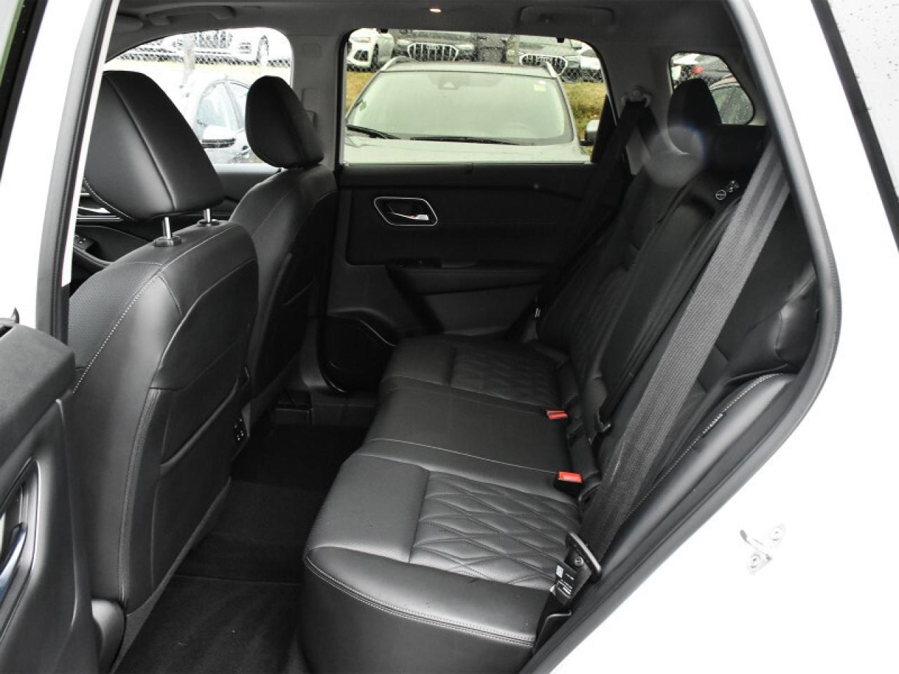 2024 Nissan Rogue Platinum AWD-Leather   Roof   Heads Up Display   3 Photo