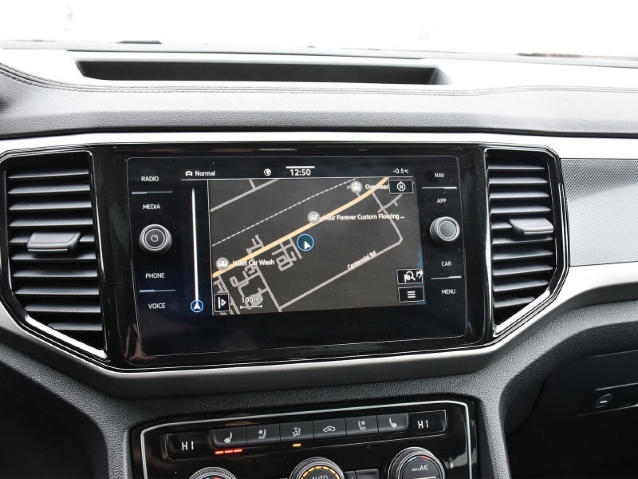 2022 Volkswagen Atlas Execline 3.6 FSI   Leather   Nav   Pano Roof   Ada Photo