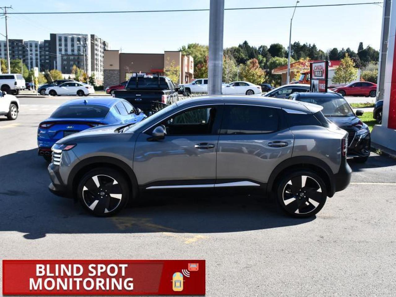 2025 Nissan Kicks SR Premium AWD Leather   Sunroof   Bose   CarPlay Photo2