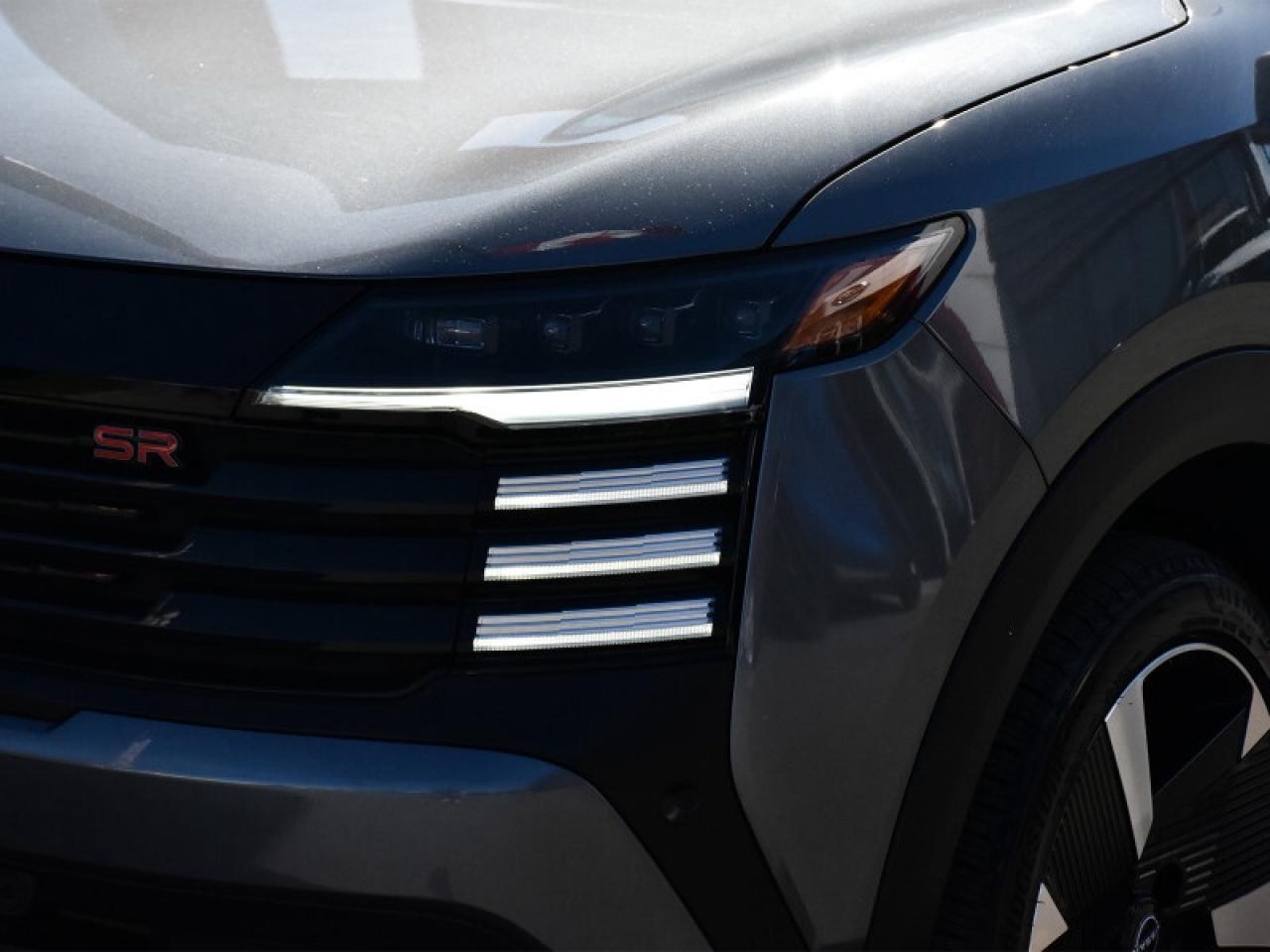 2025 Nissan Kicks SR Premium AWD Leather   Sunroof   Bose   CarPlay Photo