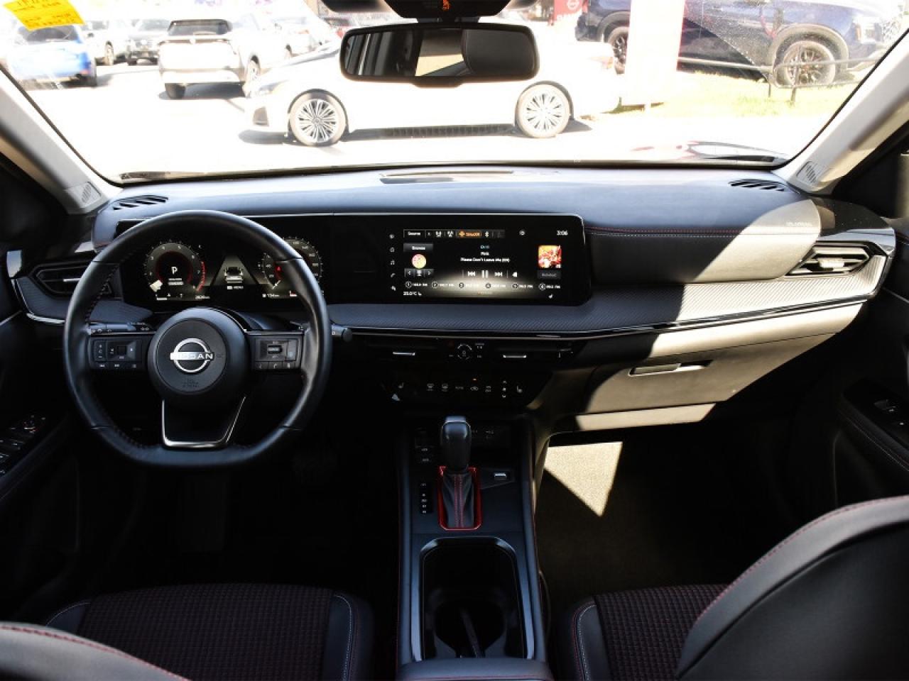 2025 Nissan Kicks SR Premium AWD Leather   Sunroof   Bose   CarPlay Photo