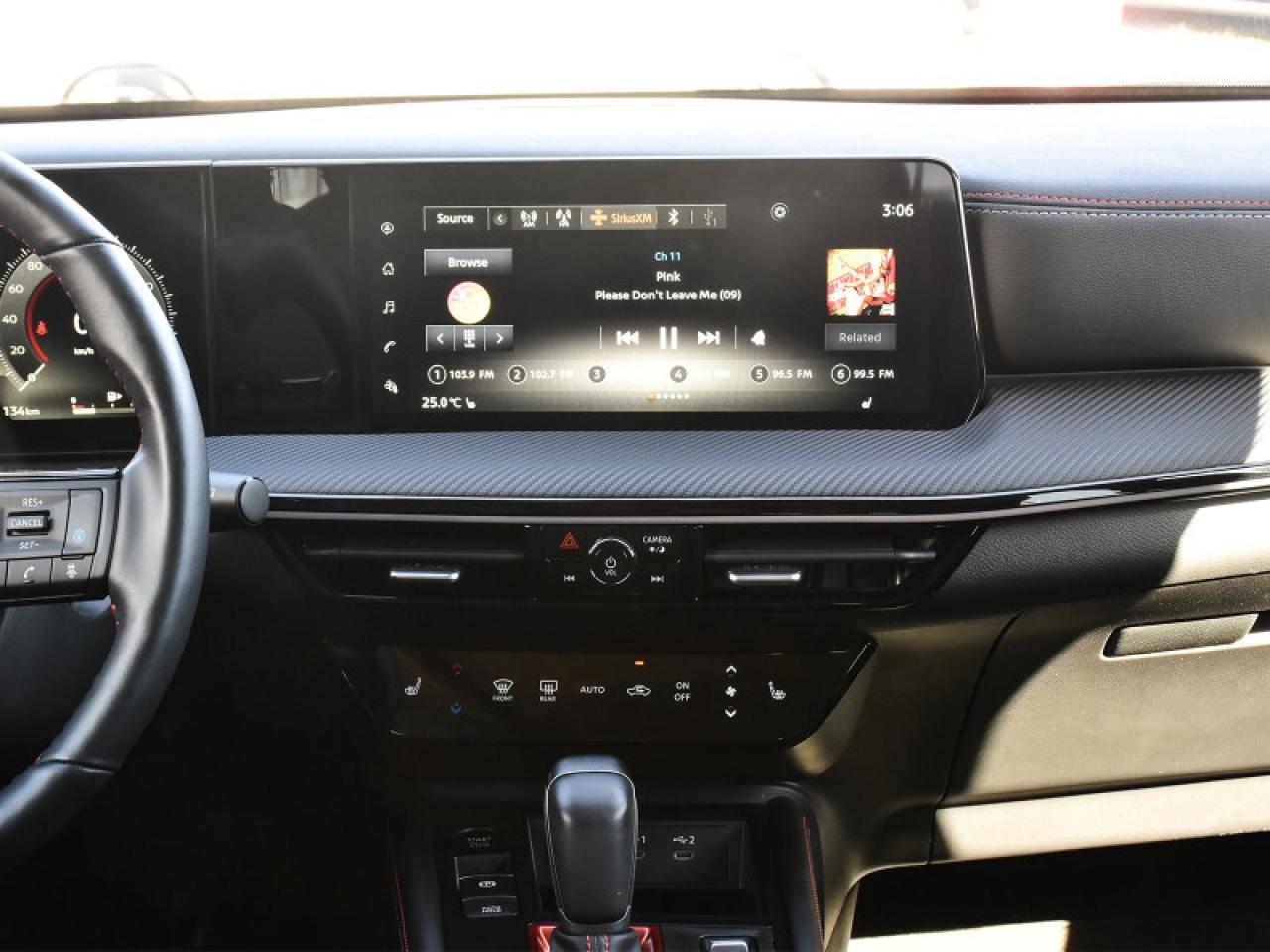 2025 Nissan Kicks SR Premium AWD Leather   Sunroof   Bose   CarPlay Photo