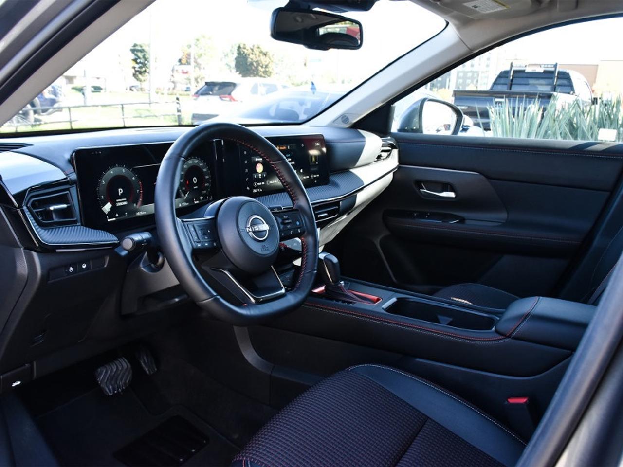 2025 Nissan Kicks SR Premium   Leather   Sunroof   Bose   CarPlay Photo