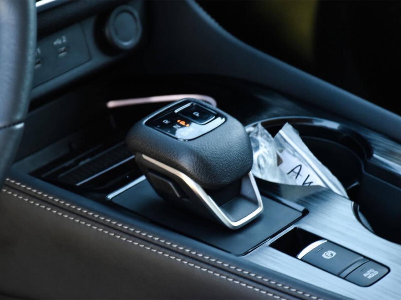 2024 Nissan Rogue Platinum AWD-Leather  Roof  Heads Up Display  Full Photo