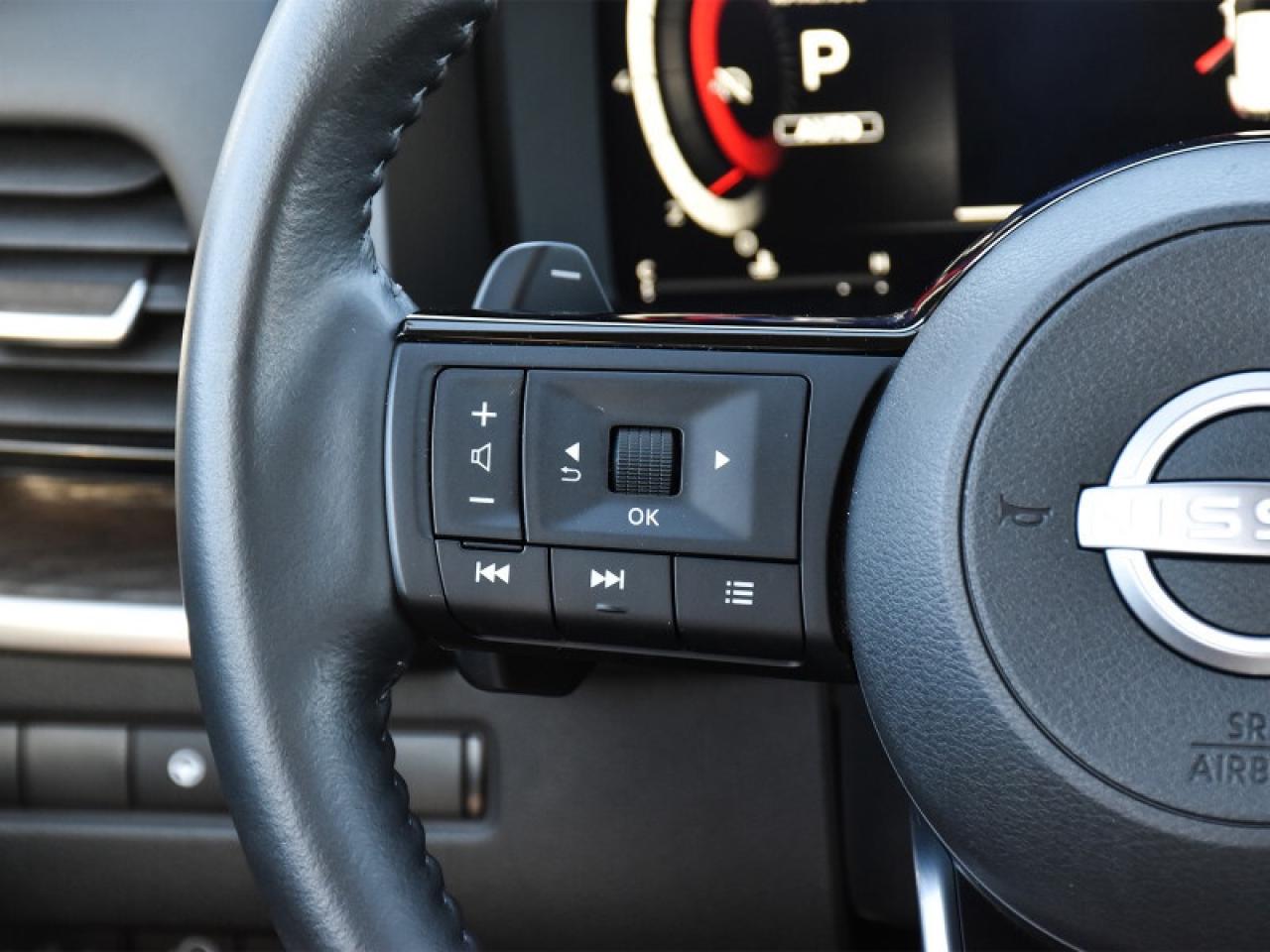 2024 Nissan Rogue Platinum AWD-Leather  Roof  Heads Up Display  Full Photo