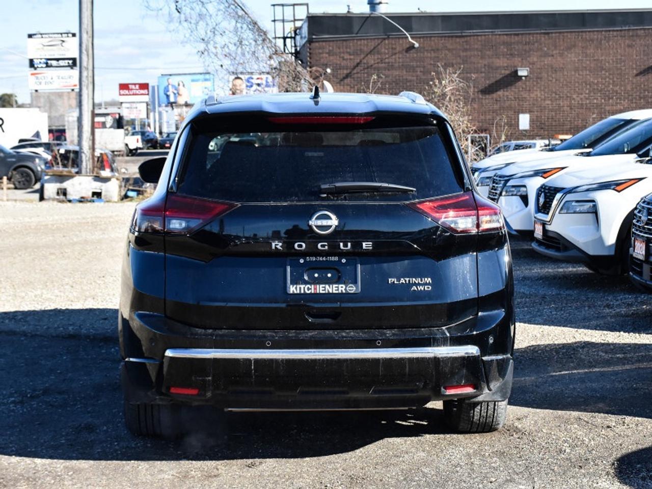 2024 Nissan Rogue Platinum AWD-Leather  Roof  Heads Up Display  Full Photo4
