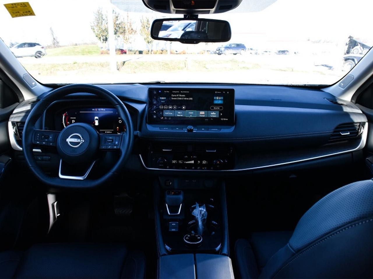 2024 Nissan Rogue Platinum AWD-Leather  Roof  Heads Up Display  Full Photo
