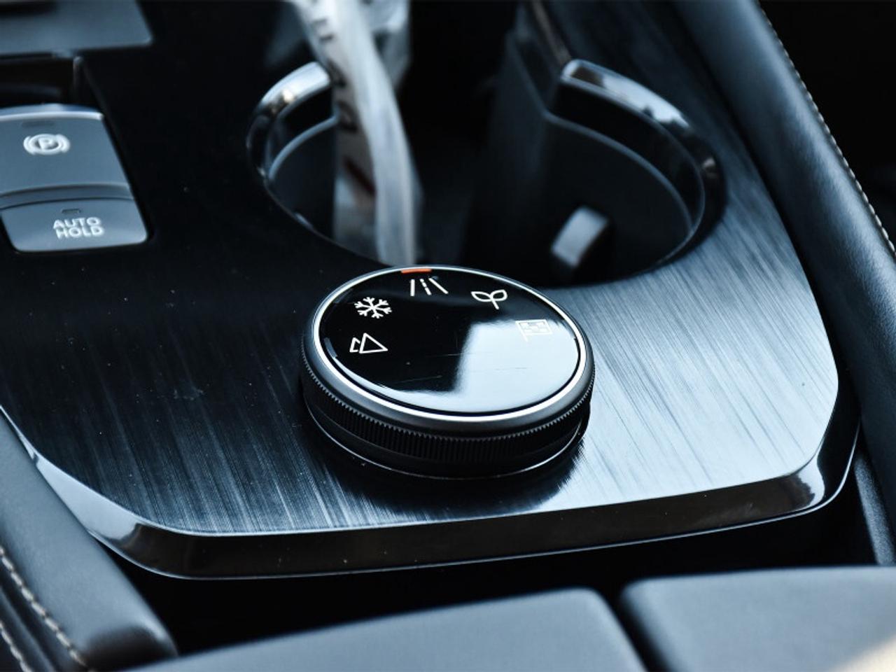 2024 Nissan Rogue Platinum AWD-Leather  Roof  Heads Up Display  Full Photo