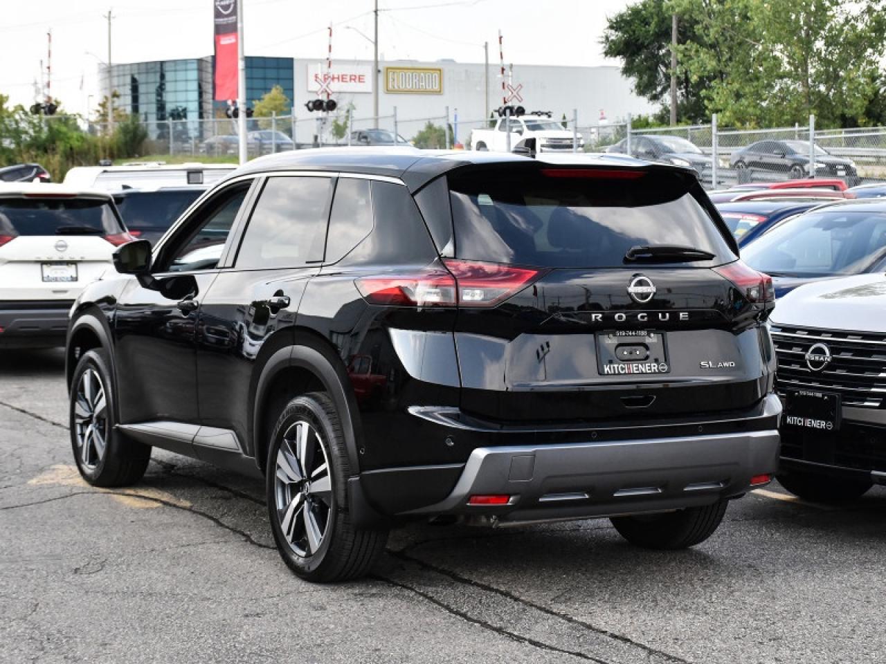 2024 Nissan Rogue SL AWD-Leather   Roof   Navi   Adaptive Cruise   H Photo