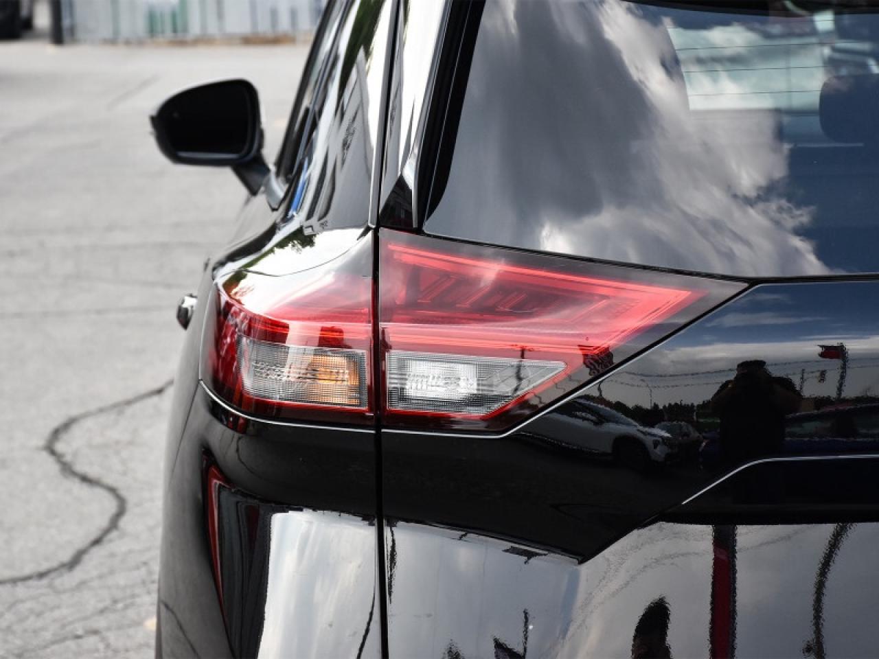 2024 Nissan Rogue SL AWD-Leather   Roof   Navi   Adaptive Cruise   H Photo