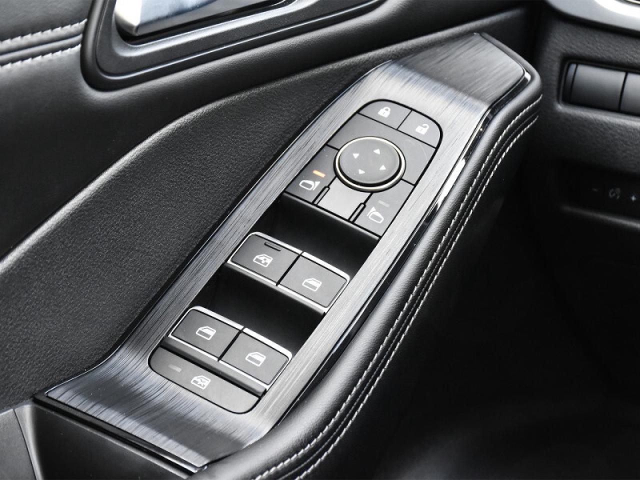 2024 Nissan Rogue SL AWD-Leather   Roof   Navi   Adaptive Cruise   H Photo